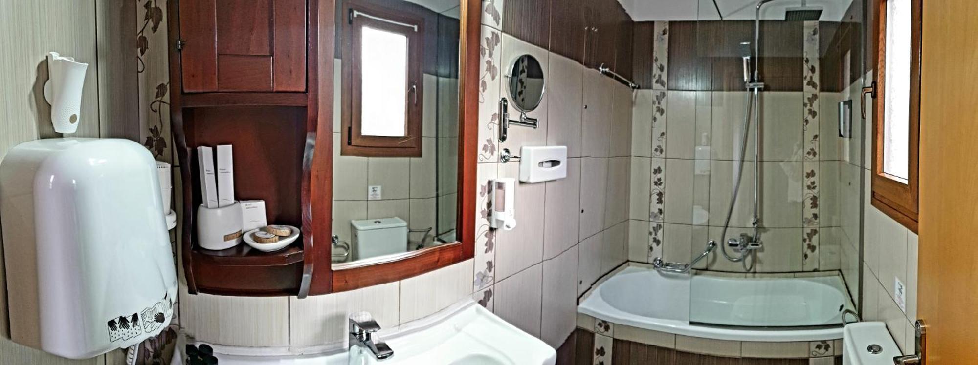 Villa Medusa's *